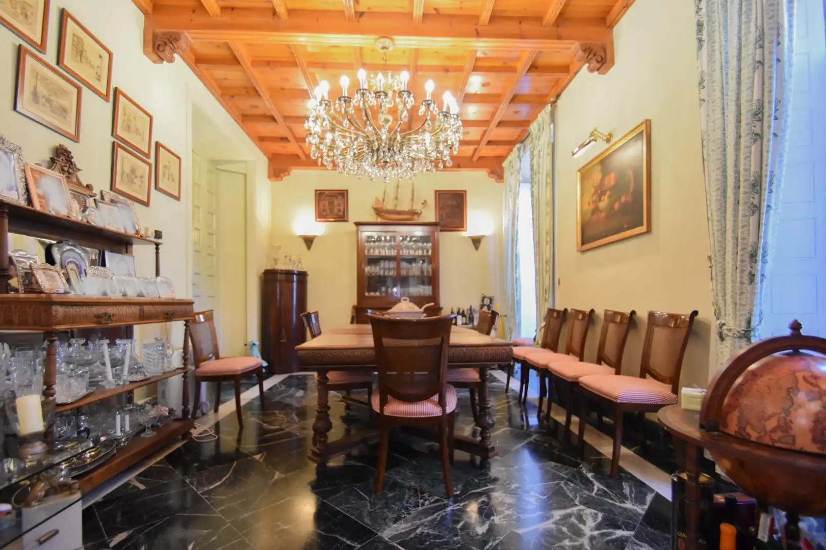 Dining room of Buildings for sale in Almuñécar