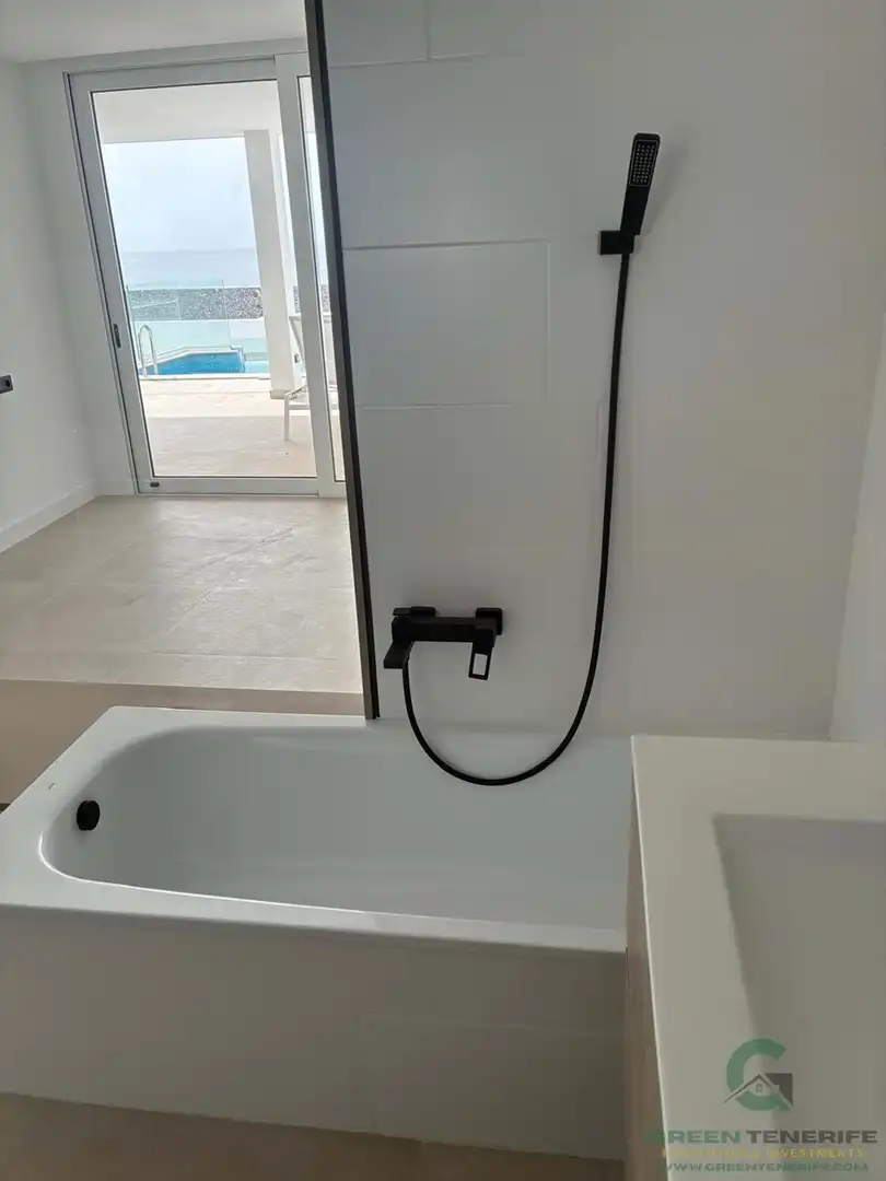 Pis amb piscina en venda a Calle de la Te, imagen 11