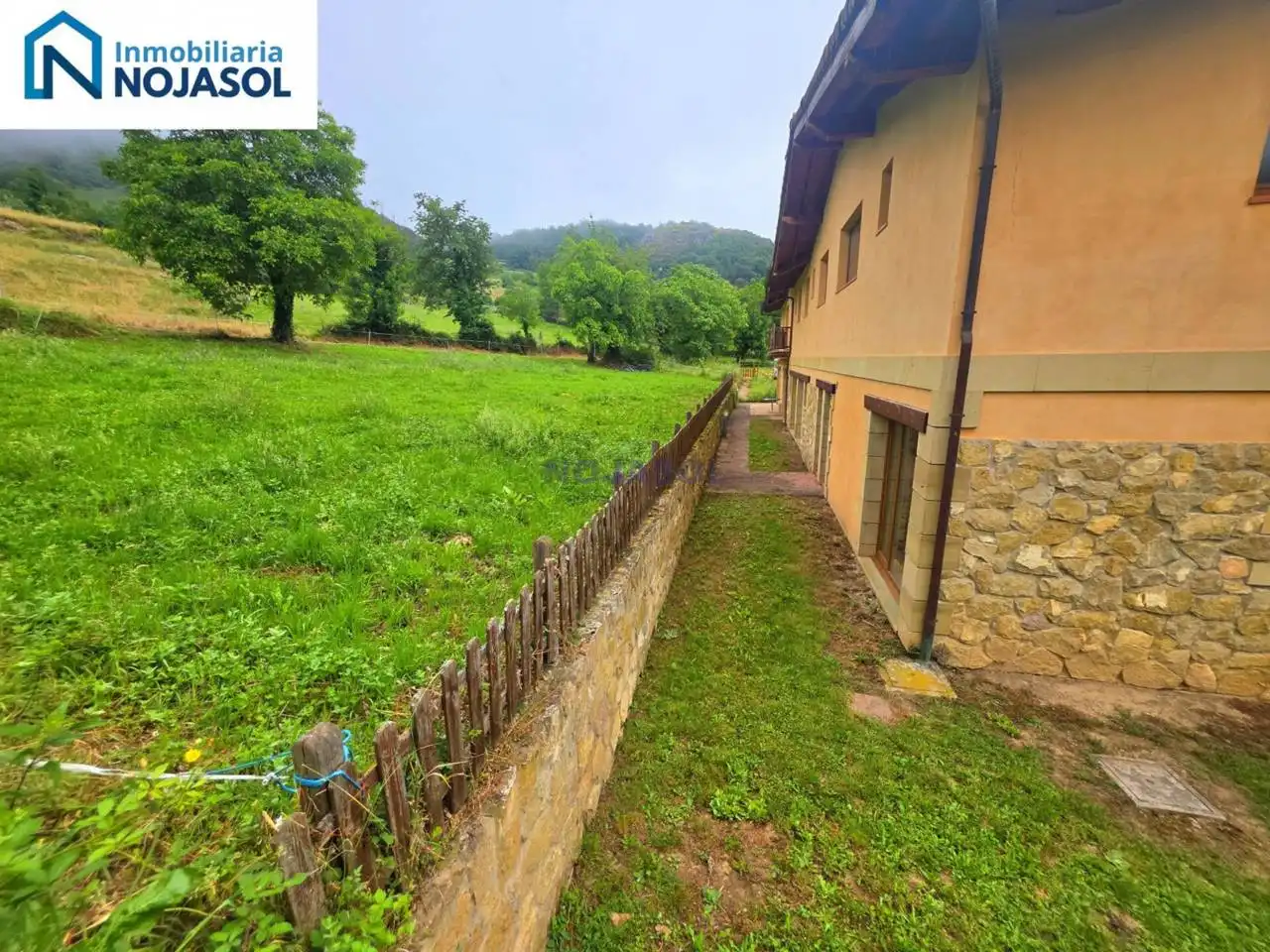 Apartamento en venta en Vega de Liébana con Calefacción, Jardín privado y Parquet