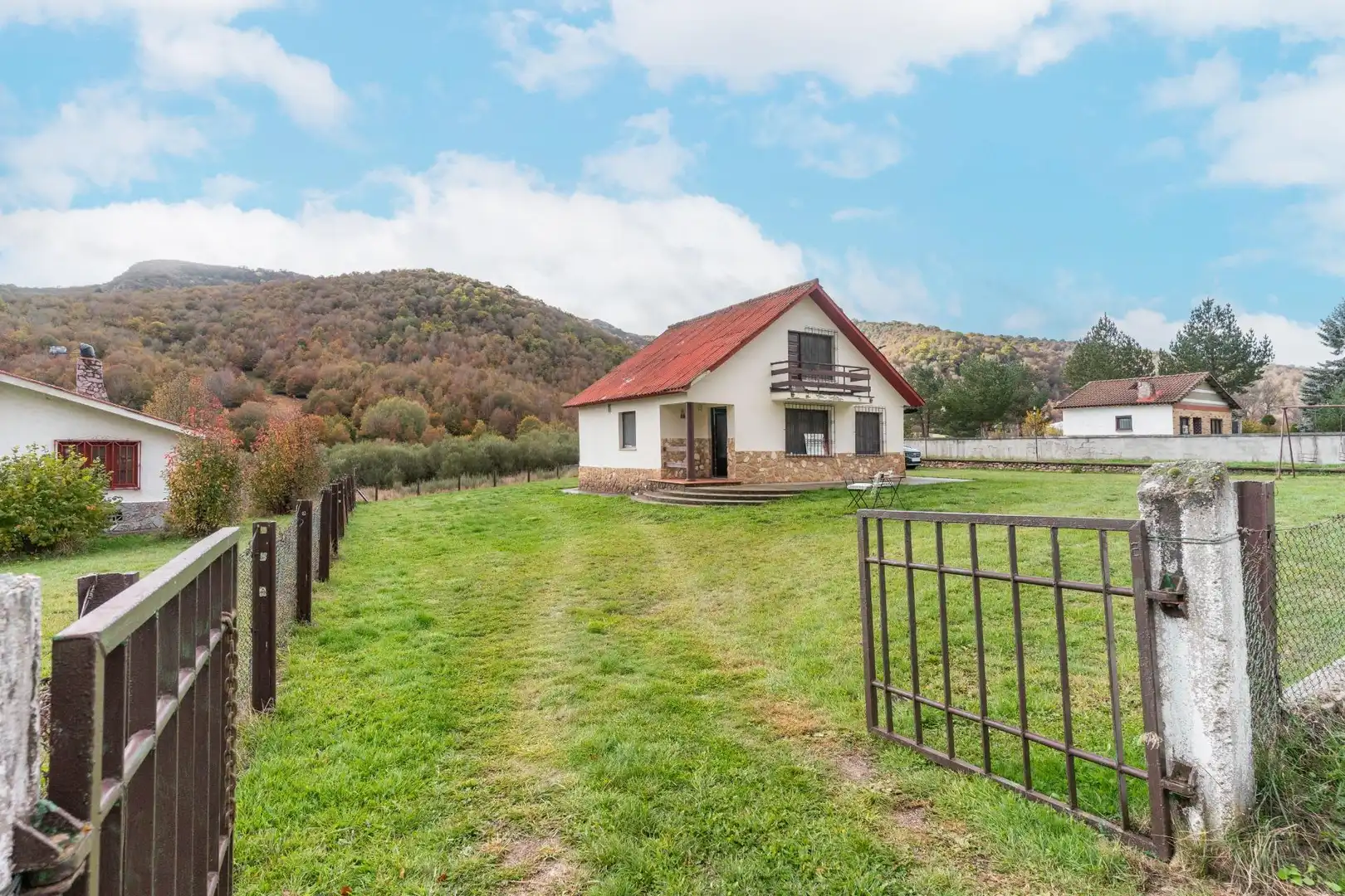 Casa o chalet en venta en Burón con Jardín privado y Amueblado