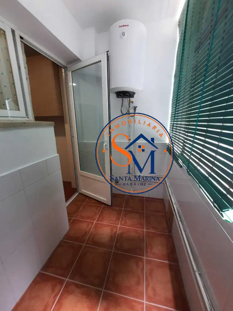 Bany de Apartament de lloguer en Badajoz amb Aire condicionat i Calefacció