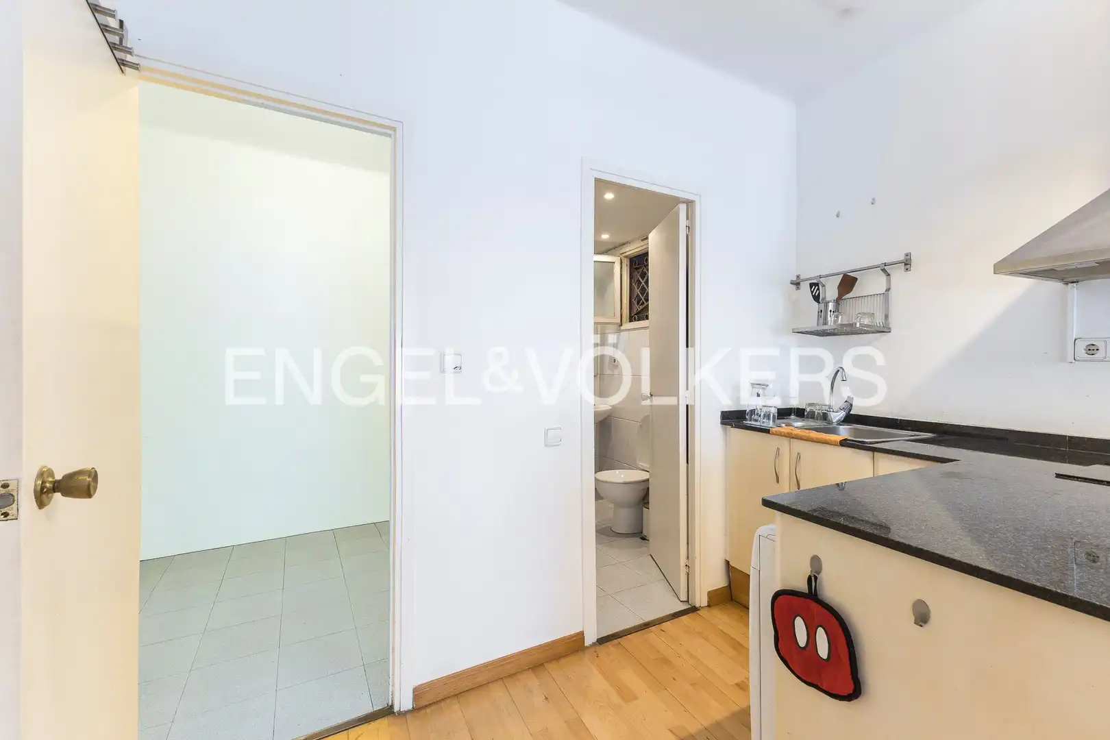 Cuina de Apartament en venda en Sabadell amb Calefacció i Parquet