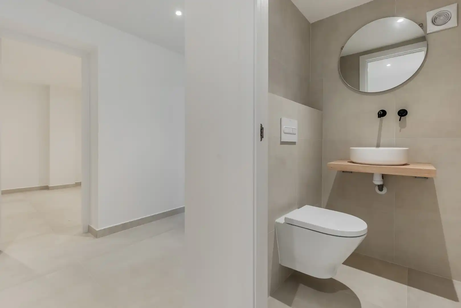 Bathroom of Houses for sale in Moraira