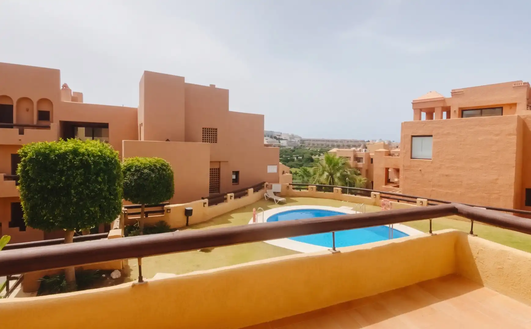 Ground floor with pool for sale in San Luis de Sabinillas, imagen 2