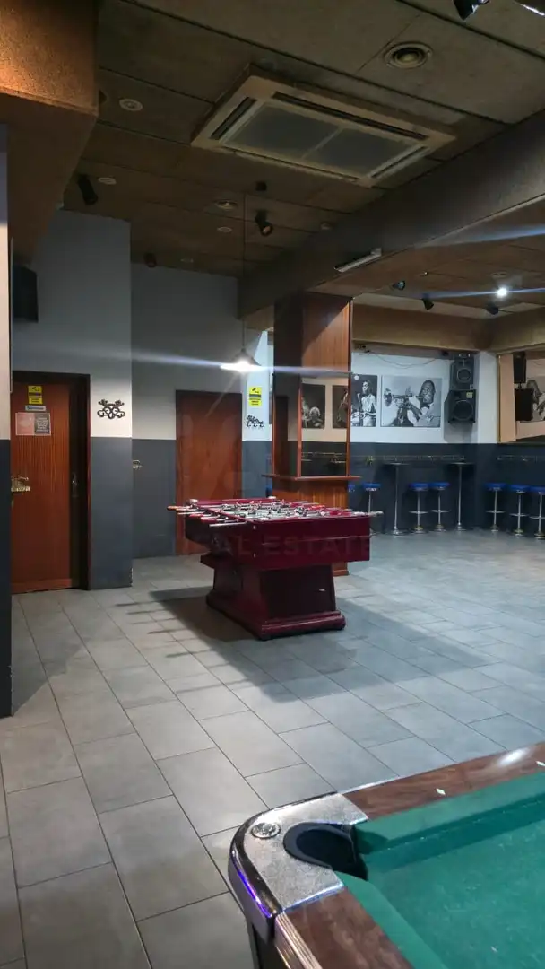 Local de lloguer en L'Hospitalet de Llobregat