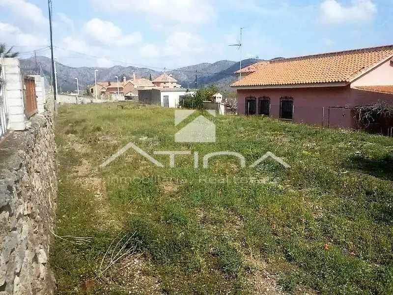 Terreny residencial en venda a Urbanizaciones