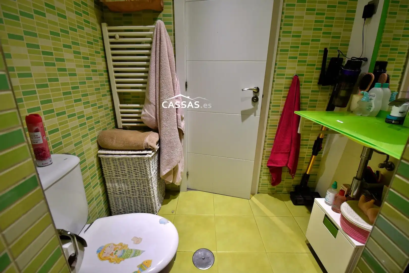 Bathroom of Flat for sale in Torrejón de Ardoz  with Air Conditioner, Heating and Parquet flooring