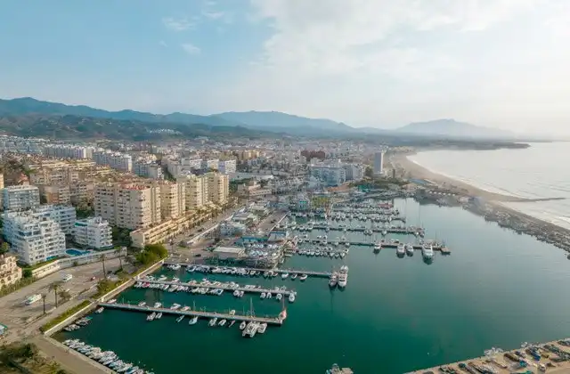 Exterior view of Apartments for sale in Estepona  with Air Conditioner and Terrace
