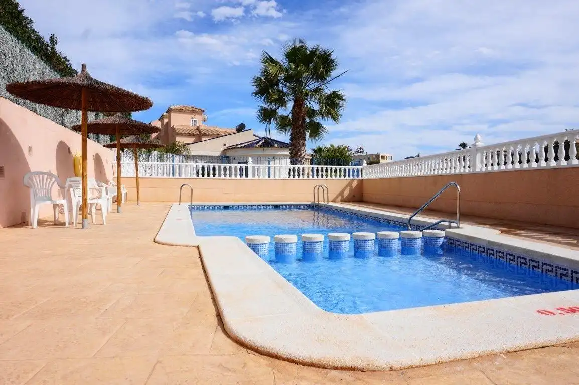 Apartment with terrace for sale in Orihuela Costa, imagen 19