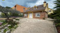 Vista exterior de Casa o xalet en venda en La Garriga amb Aire condicionat, Calefacció i Jardí privat