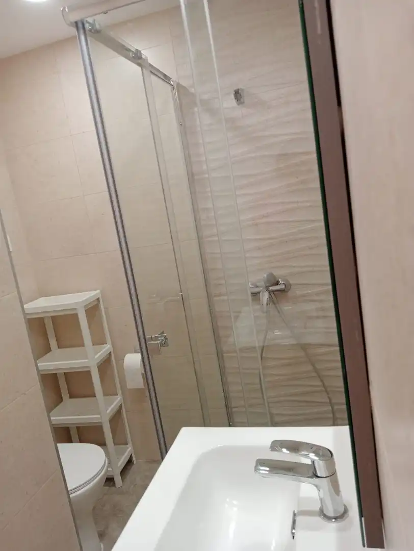 Baño de Piso en venta en Zaragoza con Aire acondicionado, Calefacción y Amueblado