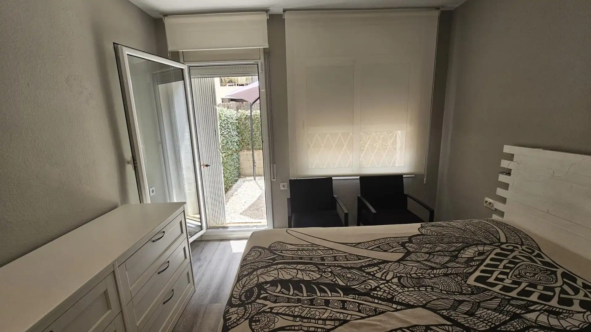 Dormitori de Dúplex en venda en Calella amb Parquet, Terrassa i Moblat