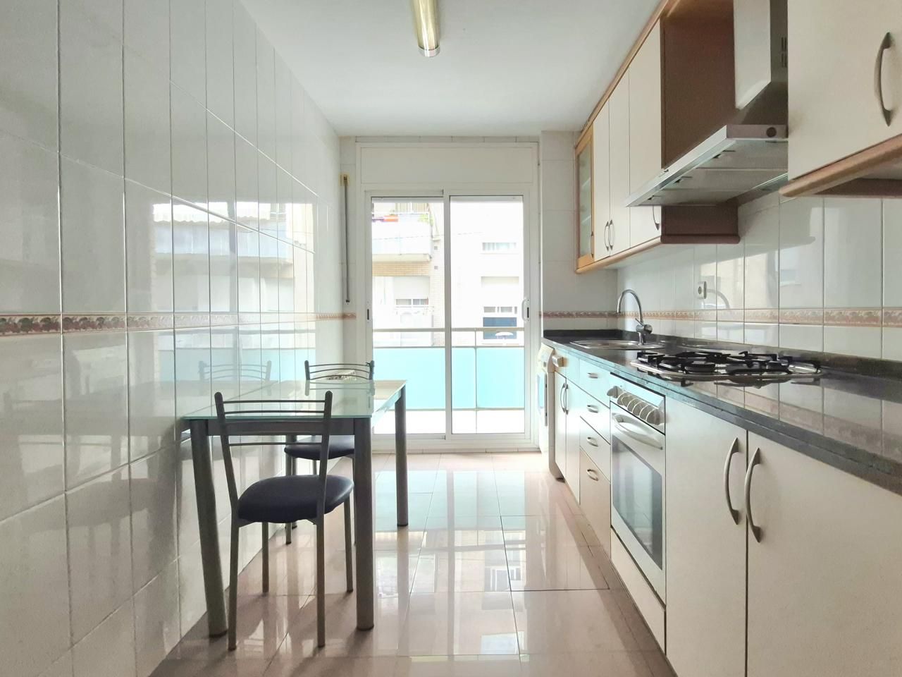 Kitchen of Flat for sale in Terrassa  with Furnished