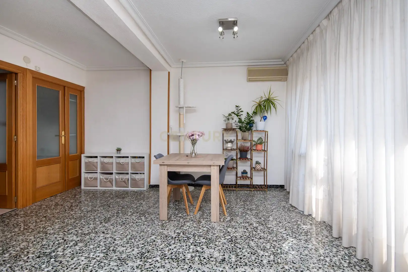 Sala d'estar de Pis en venda en Alicante / Alacant amb Aire condicionat, Forn i Rentadora