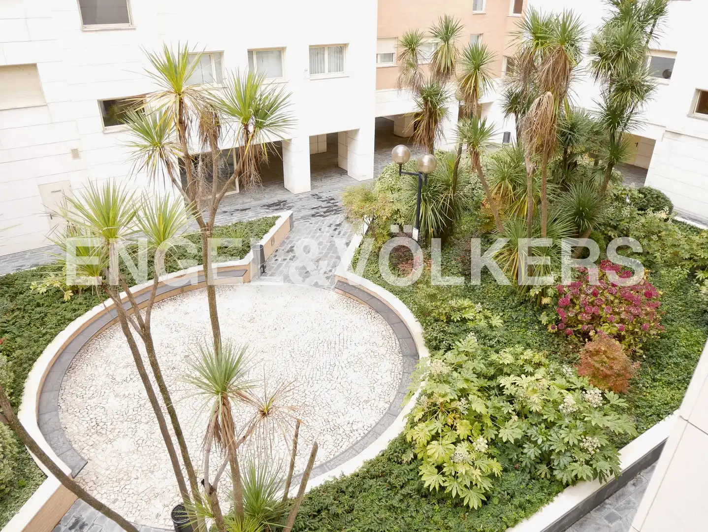 Terrace of Flat for sale in Madrid  with Air Conditioner, Heating and Swimming Pool
