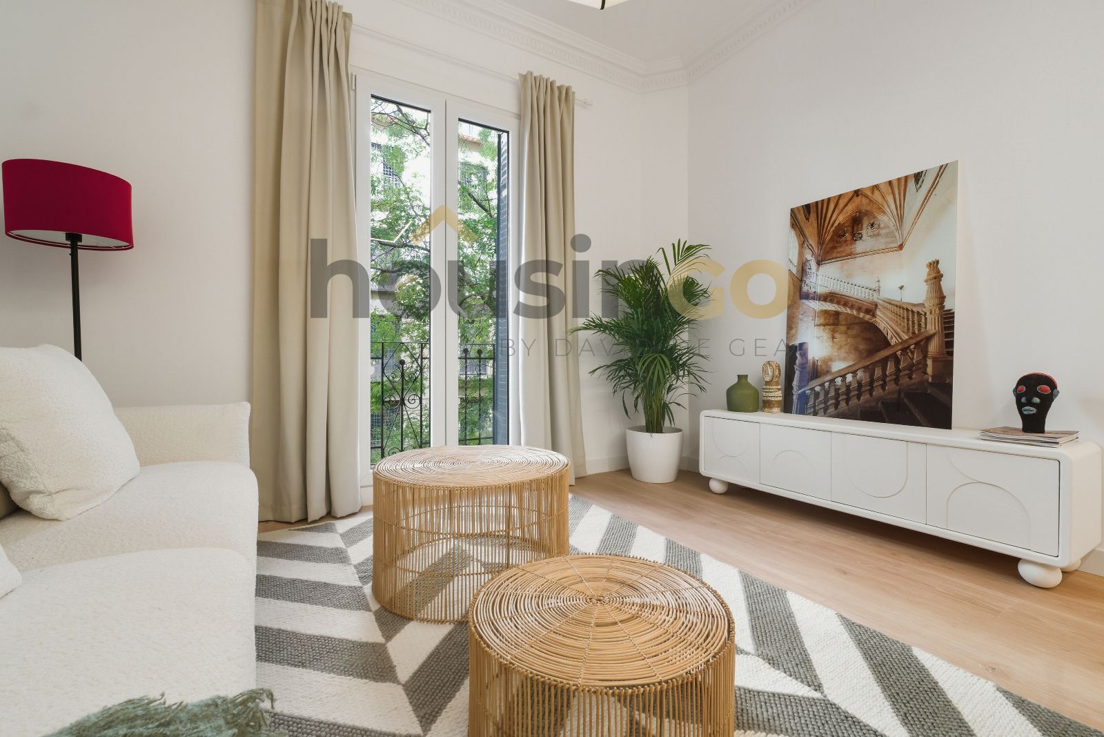 Living room of Flat for sale in  Madrid Capital  with Air Conditioner, Heating and Parquet flooring