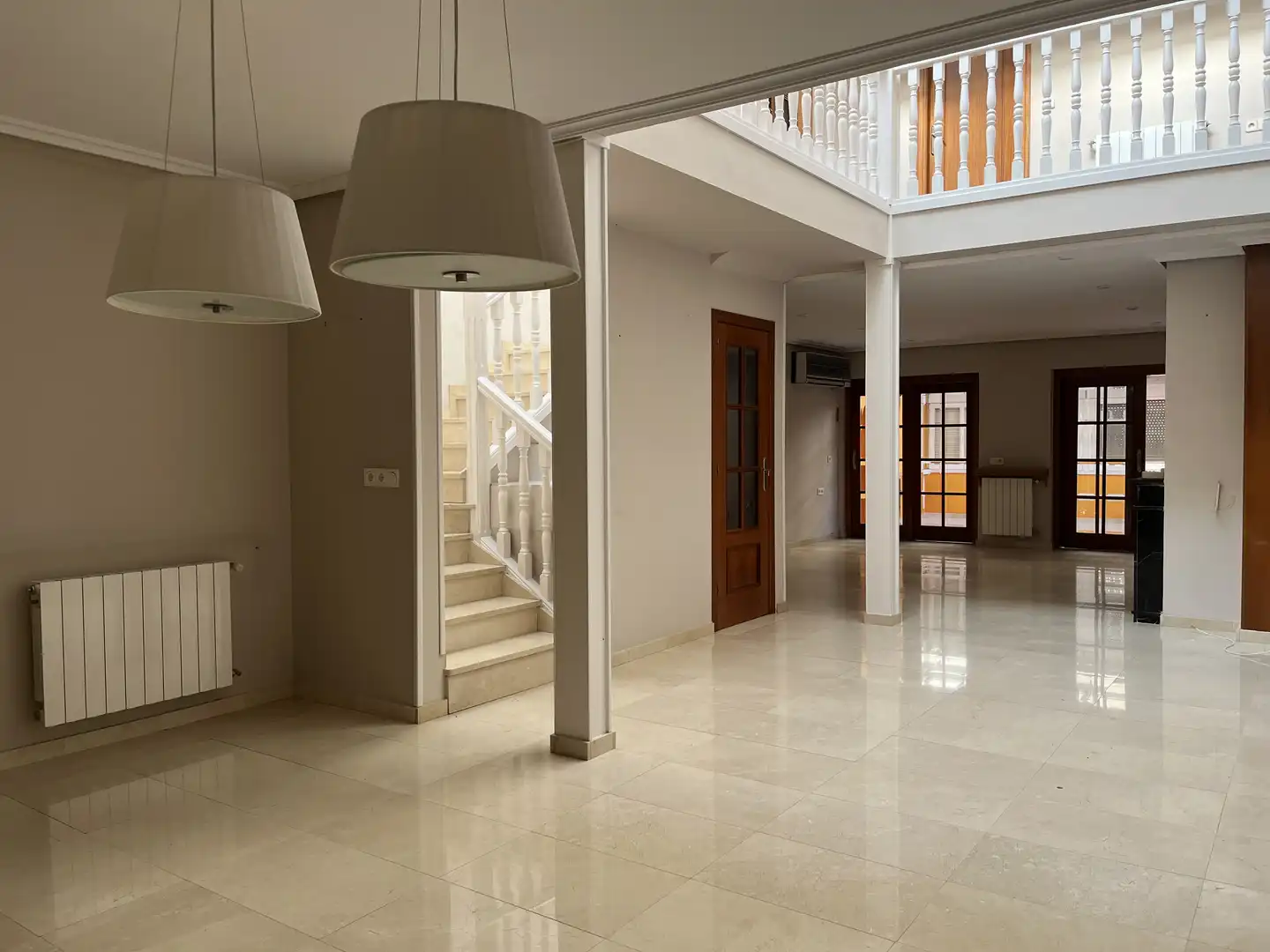 Houses for sale in Calle Coria, Centro Ciudad