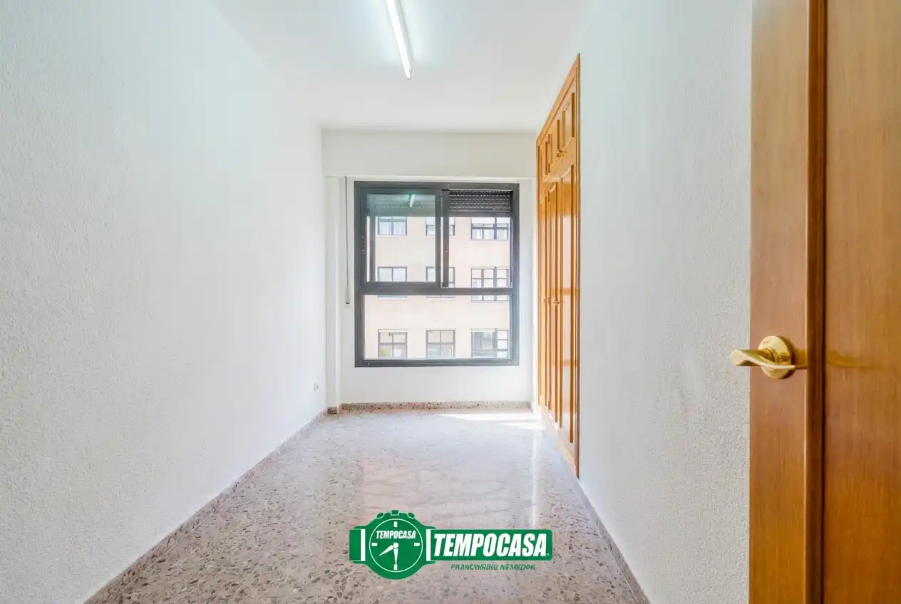 Piso en venta en Valencia con Aire acondicionado, Calefacción y Internet