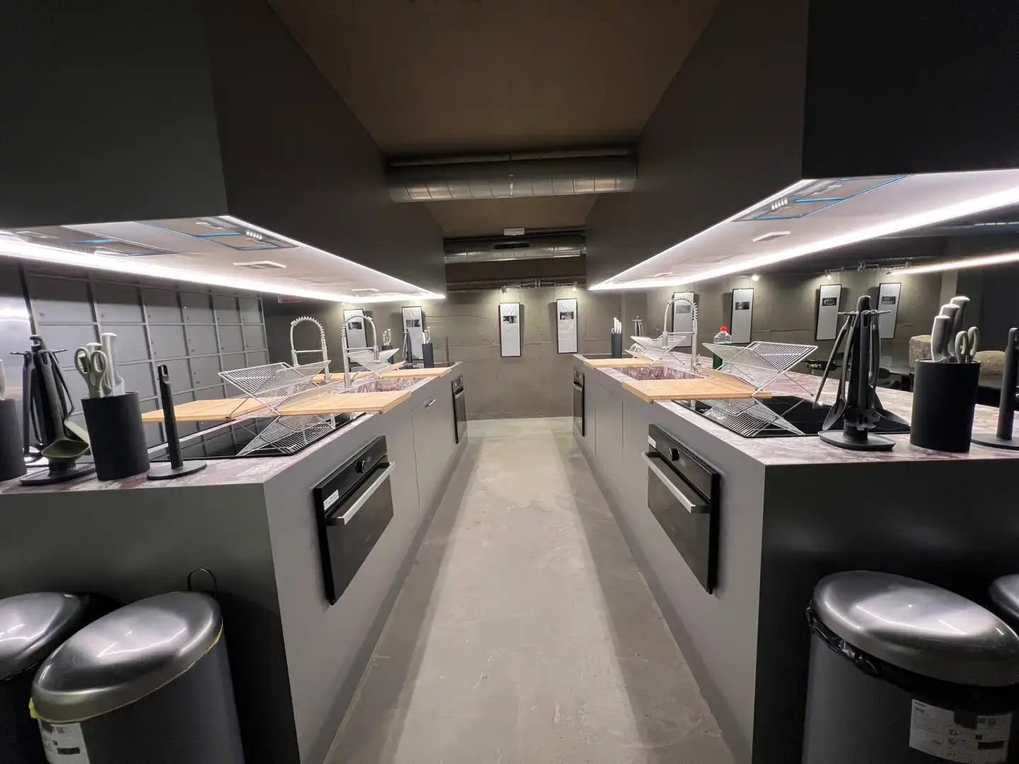 Kitchen of Houses for share in Madrid  with Air Conditioner, Heating and Private garden