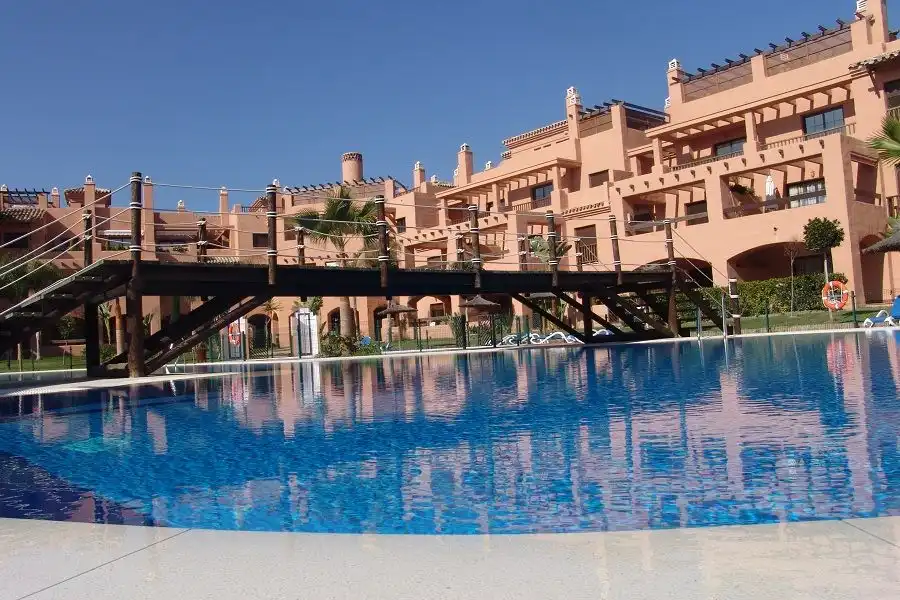 Pis amb piscina de lloguer a Desconocido