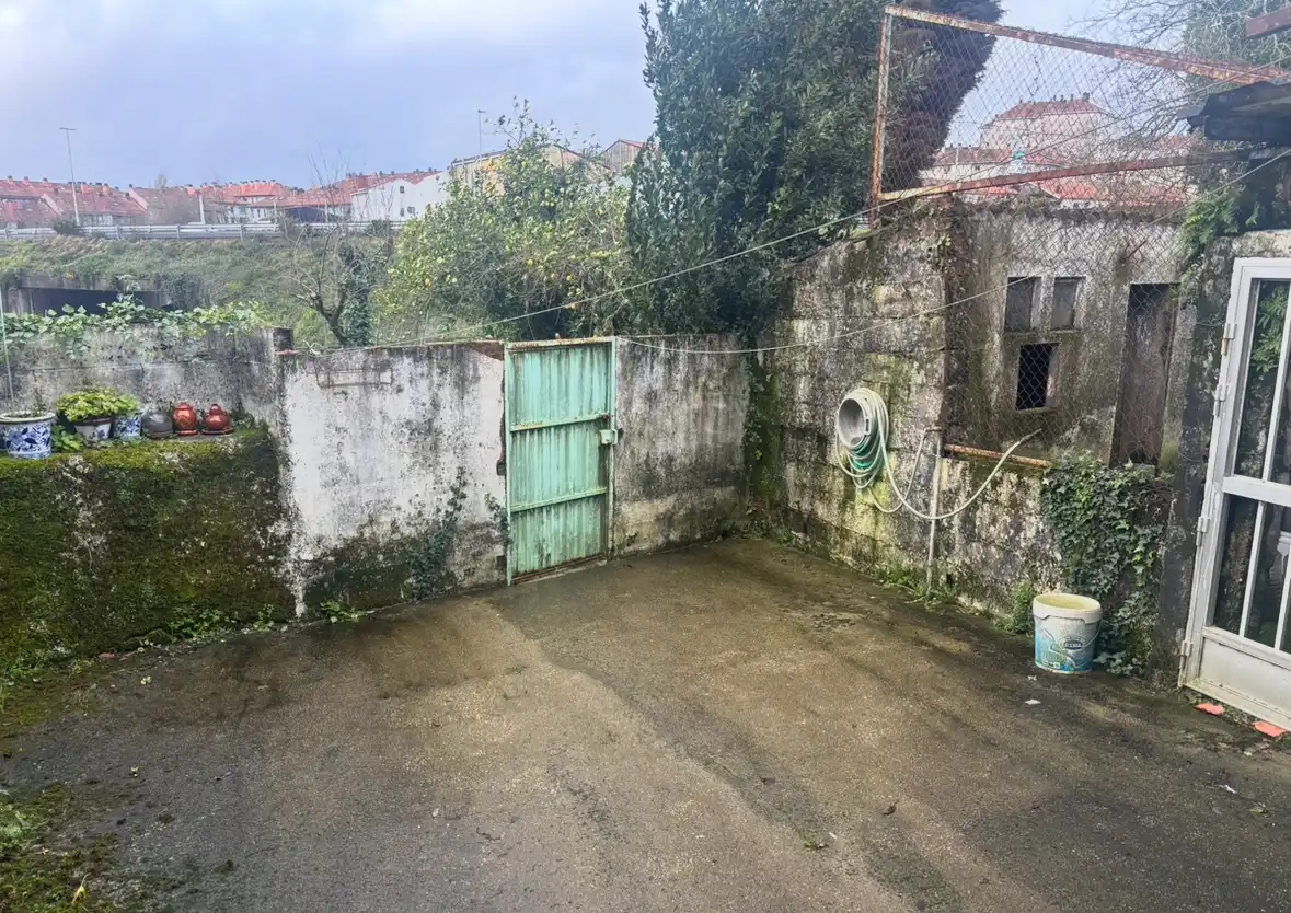 Exterior view of Houses for sale in Santiago de Compostela   with Heating, Private garden and Terrace