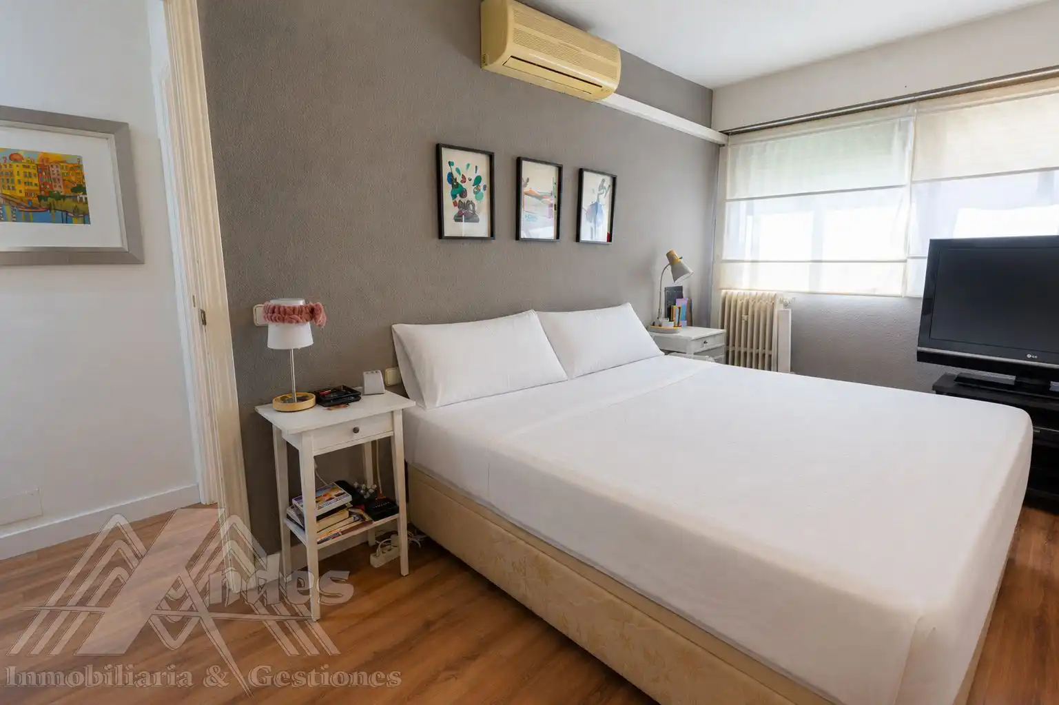 Bedroom of Flat for sale in Majadahonda  with Air Conditioner, Heating and Storage room