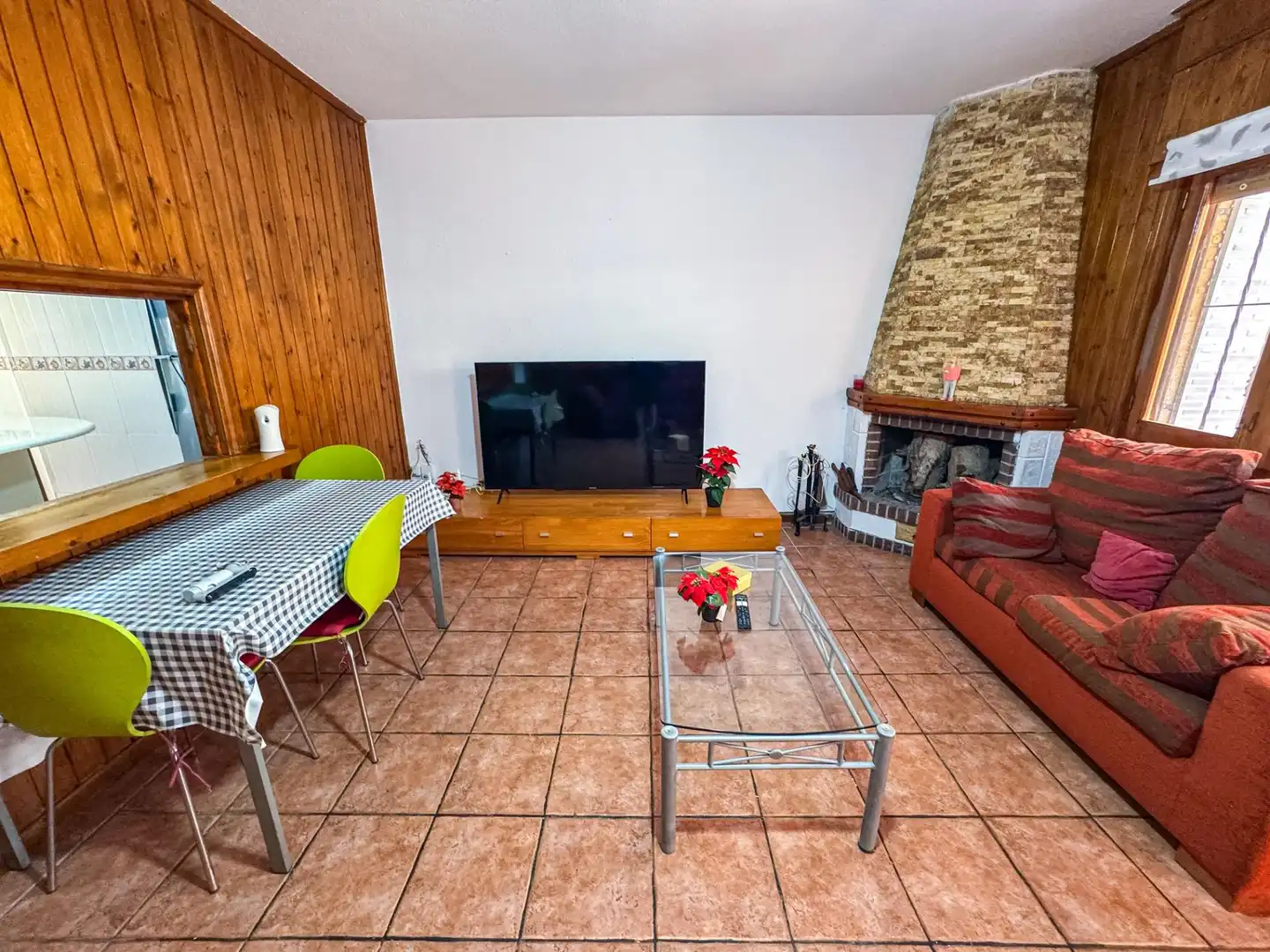 Sala d'estar de Planta baixa en venda en Torrevieja amb Aire condicionat, Calefacció i Jardí privat