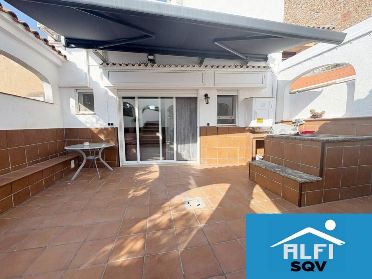 Exterior view of Flat for sale in Sant Quirze del Vallès  with Air Conditioner, Heating and Terrace