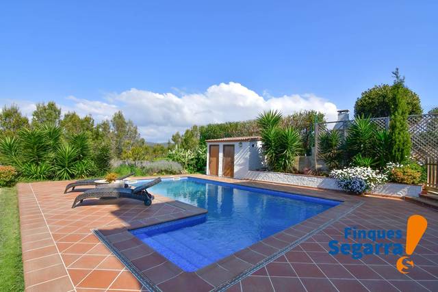 Casa-chalet en Venta en Clotes en Els Masos - Els Garrofers