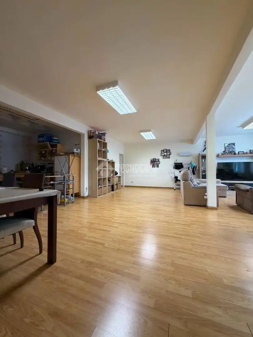 Wohnung zum Verkauf in Madrid mit Klimaanlage