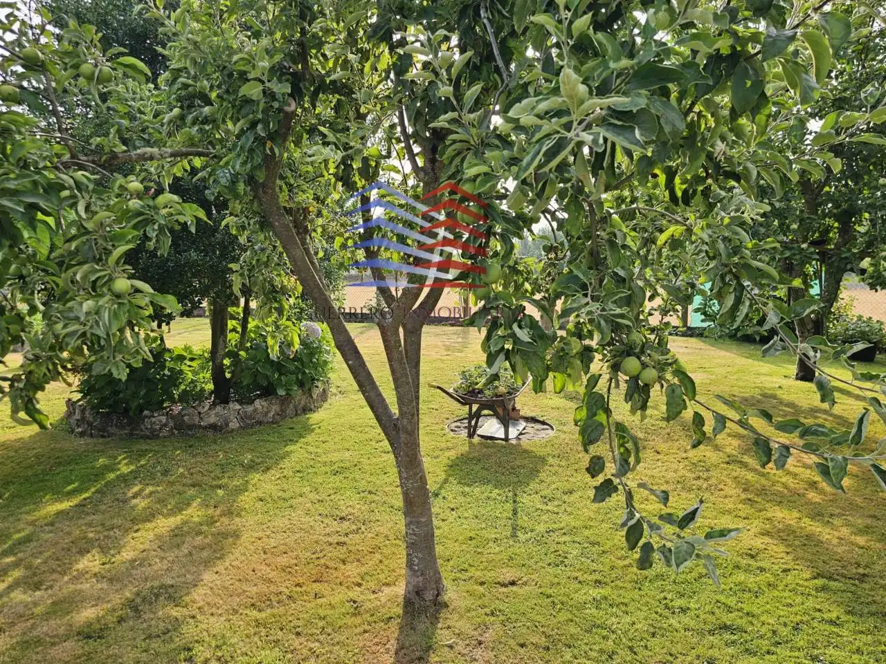 Casa amb jardí en venda a Calle Outeiro, imagen 48