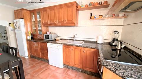 Foto 4 de Casa adosada en venda a Calle Reñidero, 24, Centro Ciudad - El Carmen, Vélez-Málaga