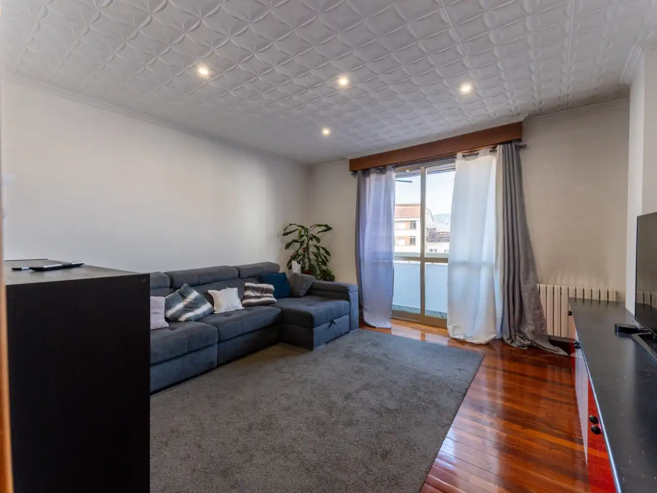 Living room of Flat for sale in Ourense Capital   with Terrace and Balcony