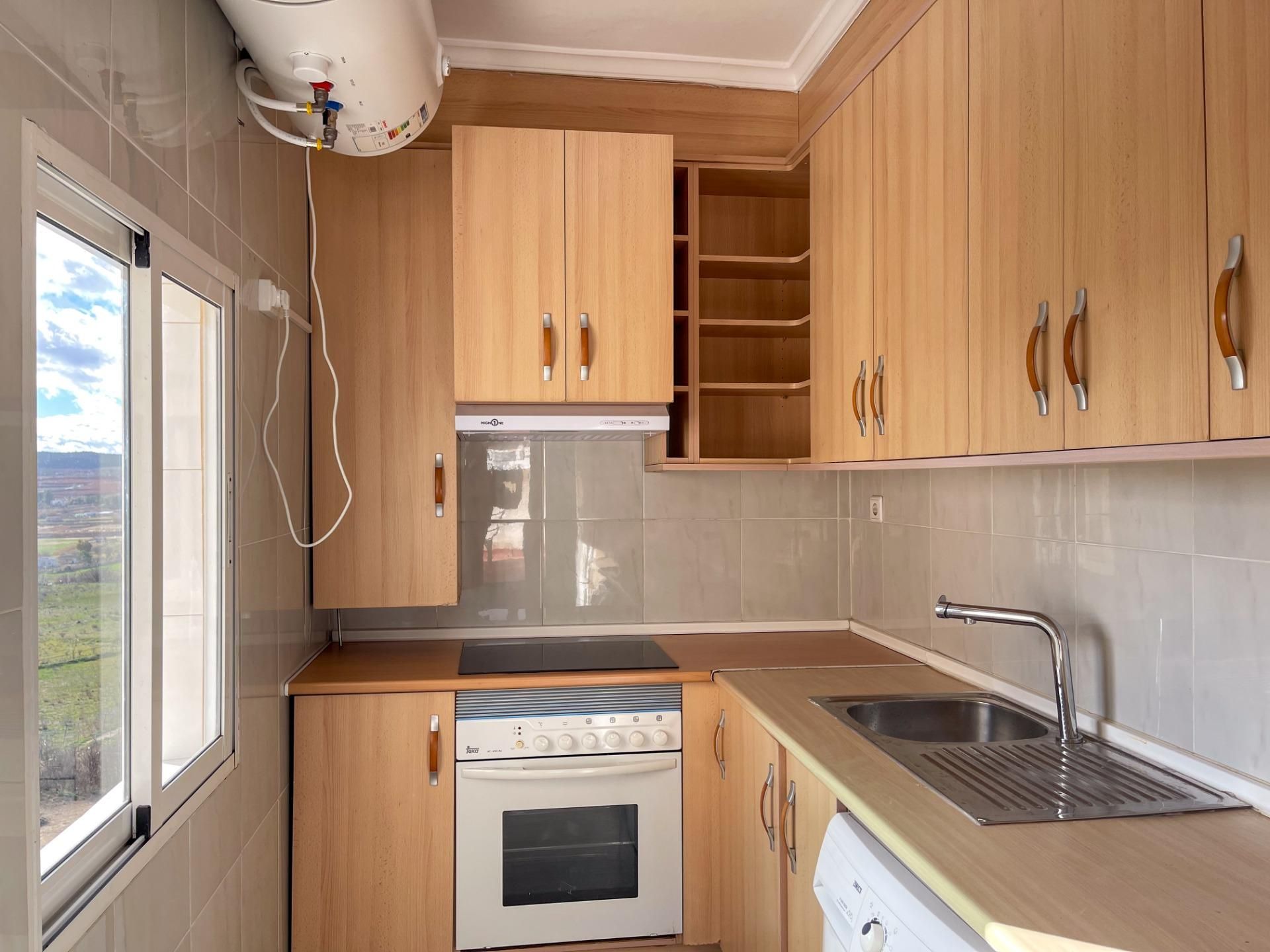 Attic for sale in Calle DESVIO CARRETERA, Requena