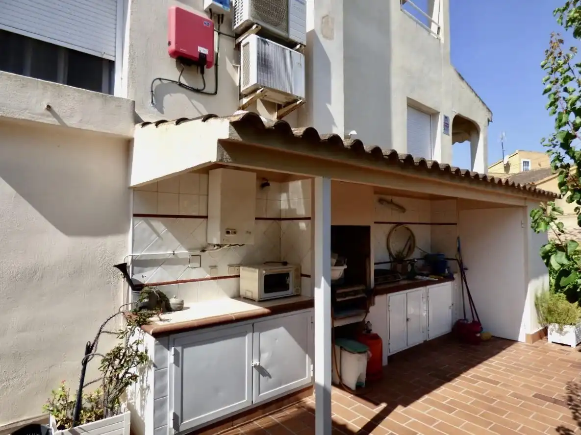 Casa aparellada amb piscina en venda a Rincón de Loix, imagen 48