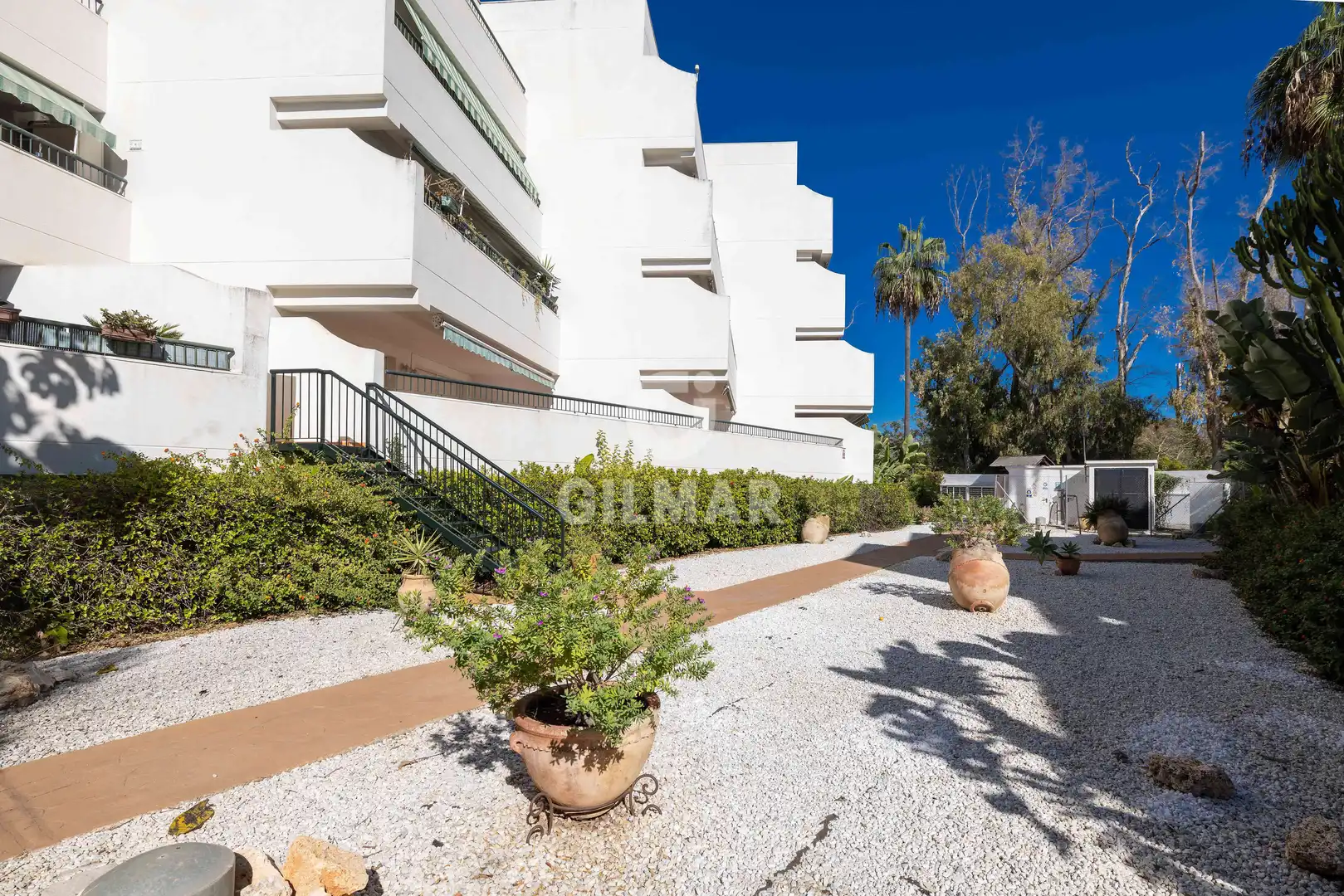 Vista exterior de Apartament en venda en Marbella amb Calefacció, Traster i Piscina