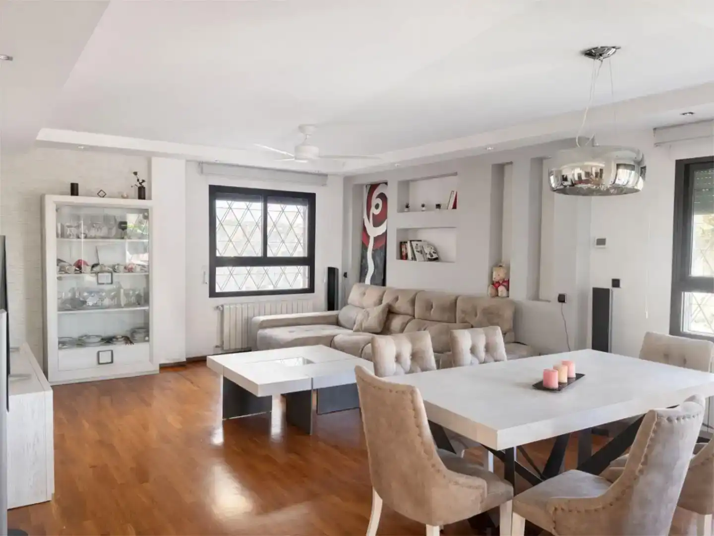 Sala d'estar de Casa o xalet en venda en  Murcia Capital amb Piscina
