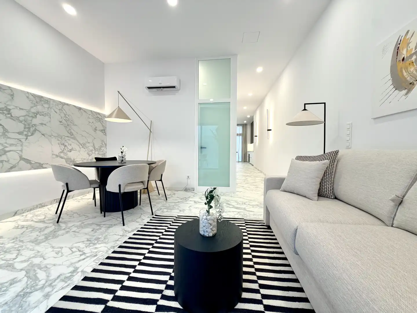 Sala d'estar de Planta baixa en venda en Granadilla de Abona amb Aire condicionat, Moblat i Forn