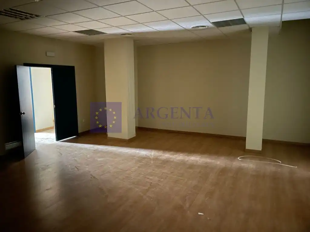 Local comercial en venda a Calle Monaco, imagen 5