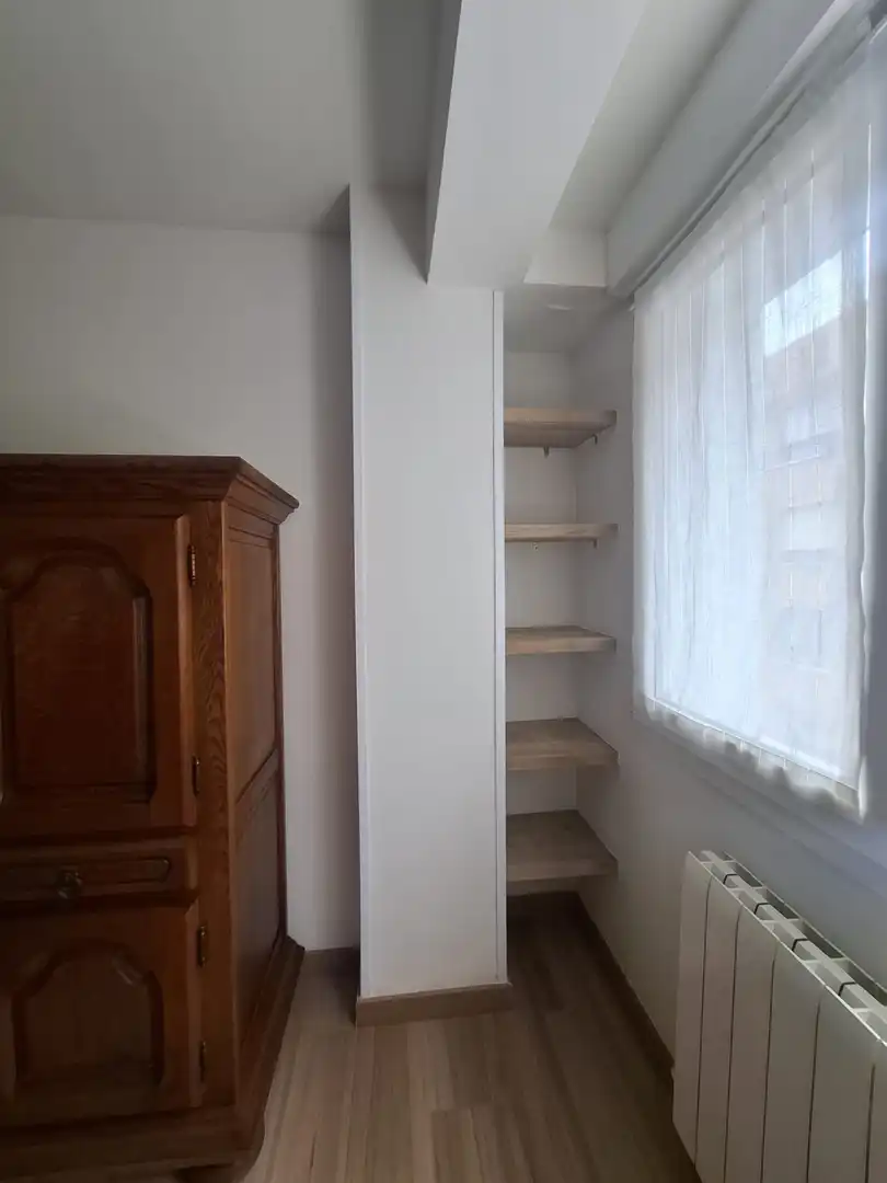 Bedroom of Flat for rent in Gijón   with Heating