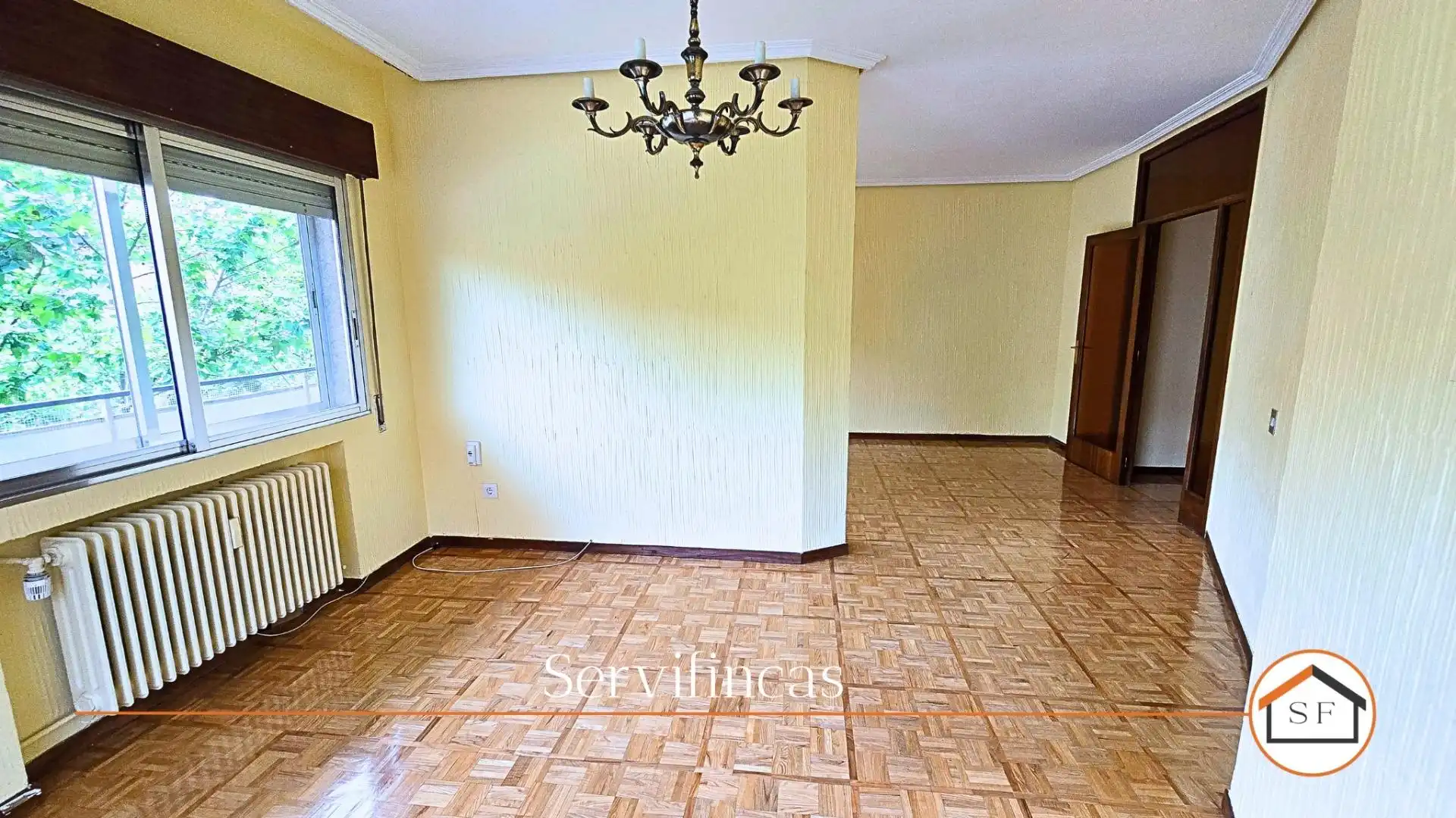 Living room of Flat for rent in Madrid  with Heating, Terrace and Balcony