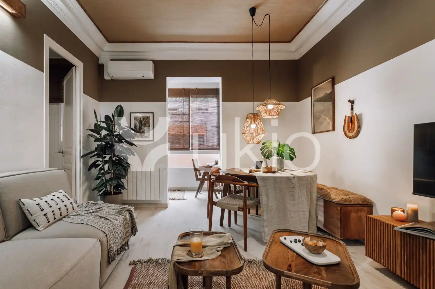 Apartamento con terraza en alquiler en Passeig de Sant Joan, imagen 2