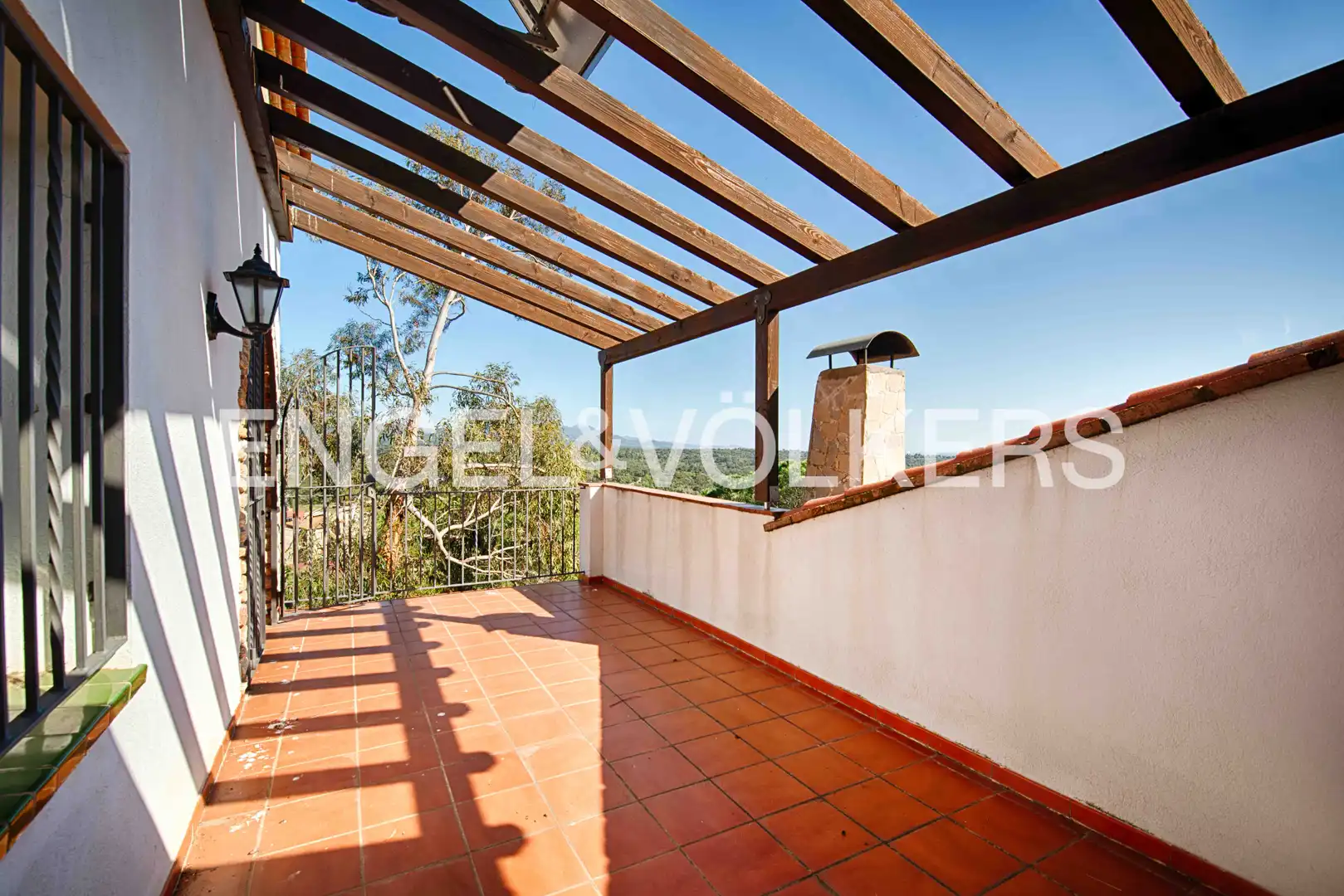 Terrasse von Country house zum Verkauf in Rabós mit Heizung, Privatgarten und Terrasse