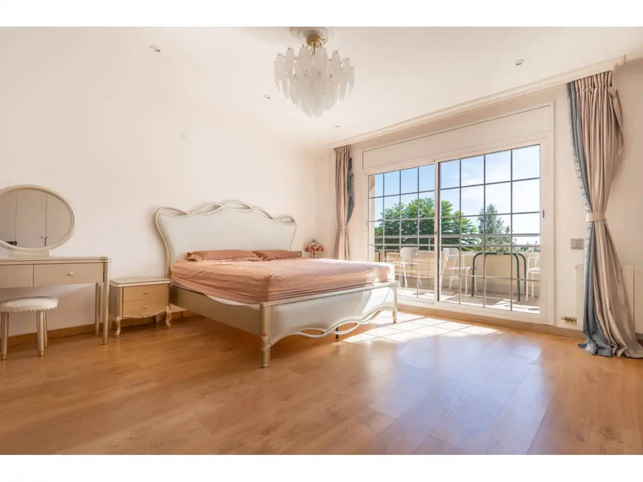 Bedroom of Houses for sale in Cabrils, Barcelona