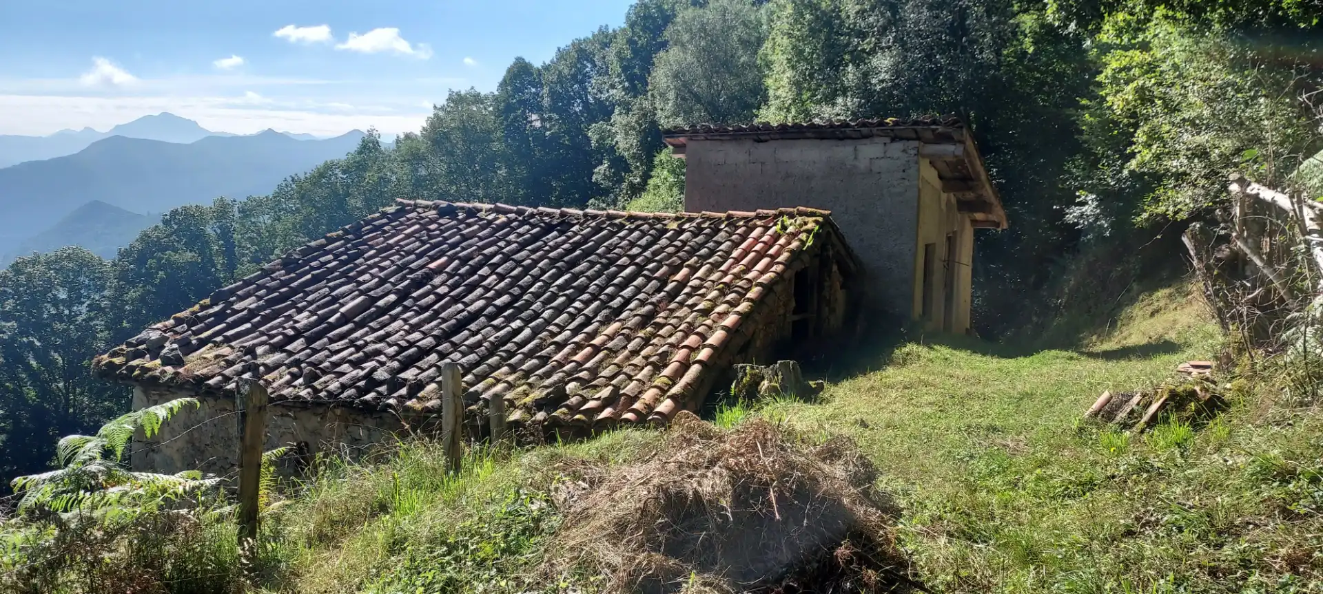 Außenansicht von Country house zum Verkauf in Piloña