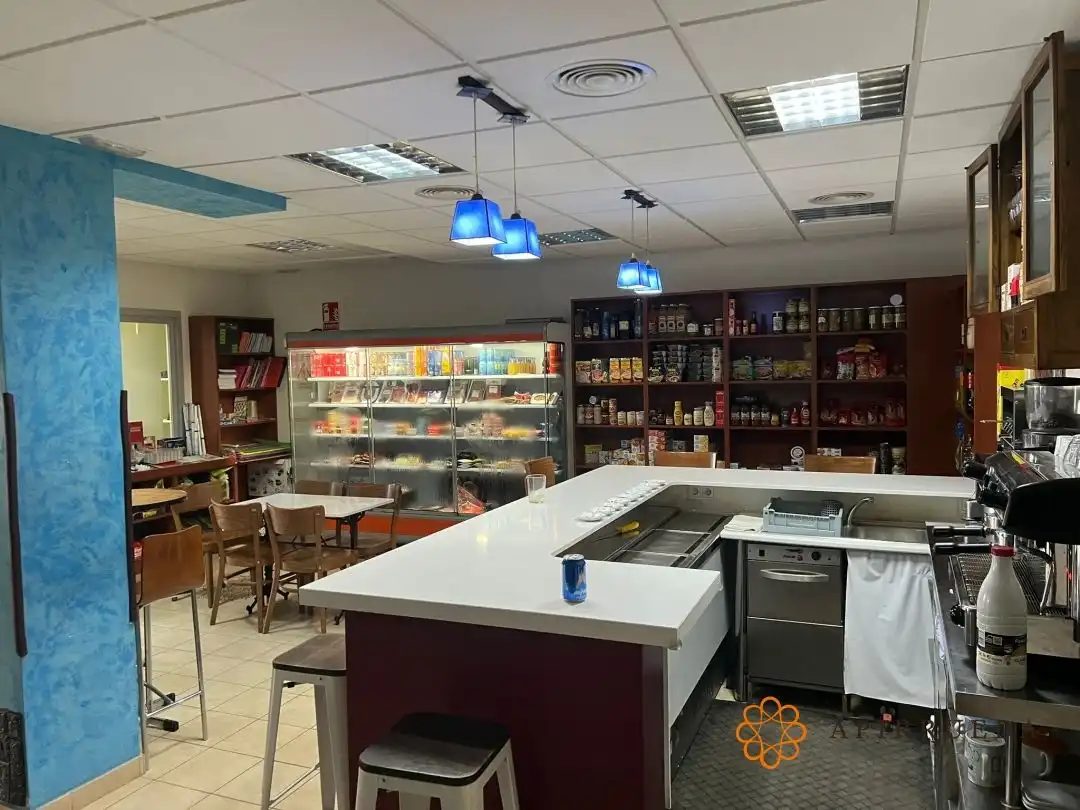 Commercial properties for sale in La Zaida  with Air Conditioner and Furnished