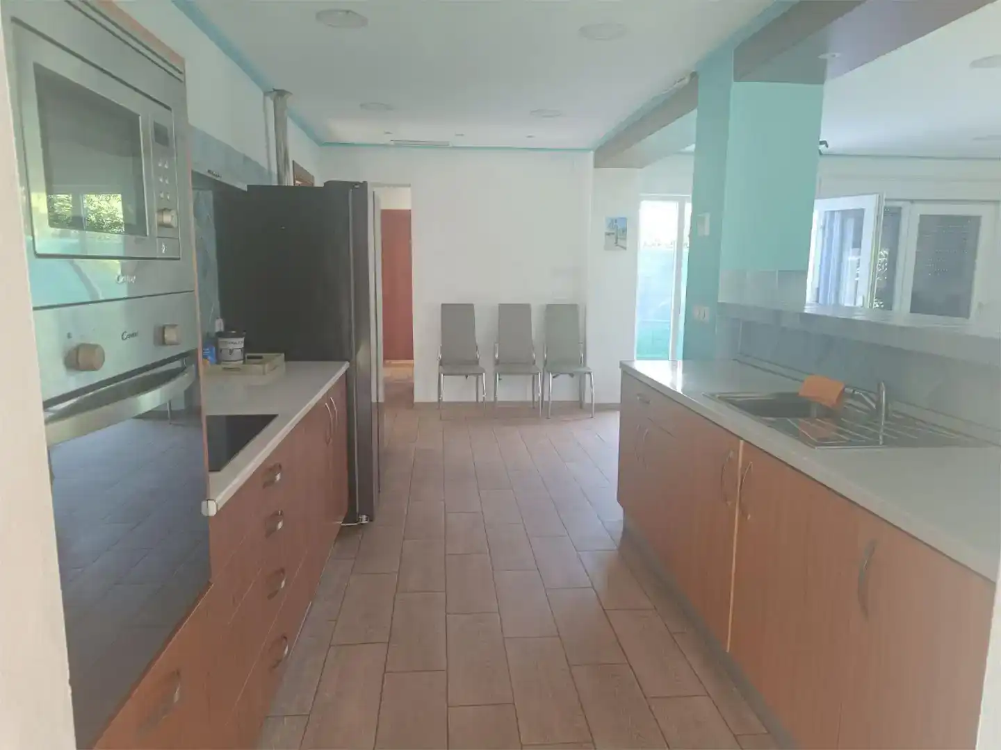 Cuina de Casa o xalet de lloguer en Gandia amb Aire condicionat i Piscina
