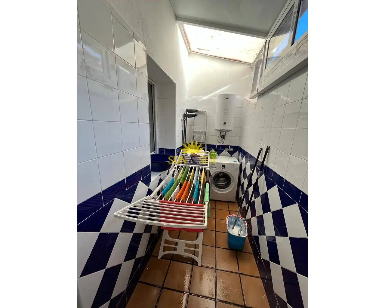 Cuina de Casa o xalet de lloguer en Cartagena amb Aire condicionat, Calefacció i Traster