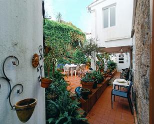 Terrassa de Casa o xalet en venda en Ribeira amb Jardí privat, Terrassa i Moblat