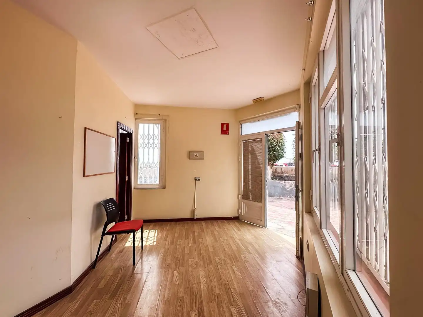 Business premises to rent in Calle BENEHARO, imagen 6